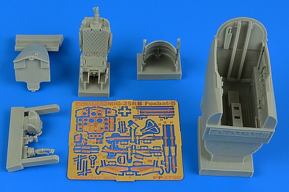 1/48 MiG-25RB Foxbat-B cockpit set
