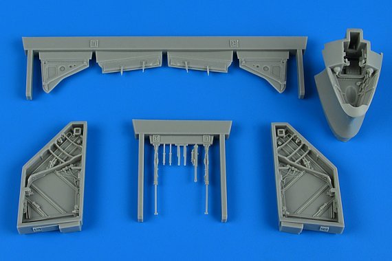 1/48 MiG-17F Fresco C wheel bay for AMMO