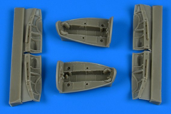 1/72 Beaufighter undercarriage bay