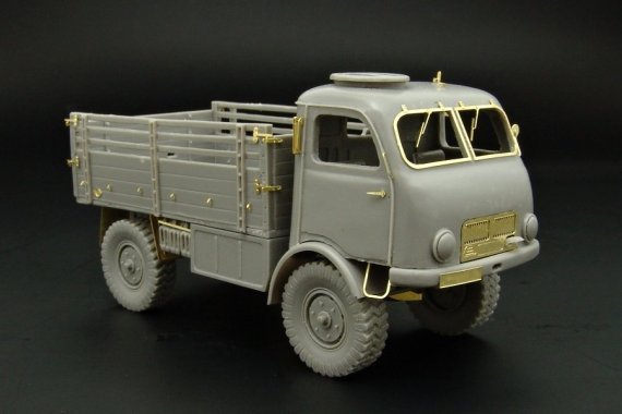 1/48 TATRA T805 (full resin kit)