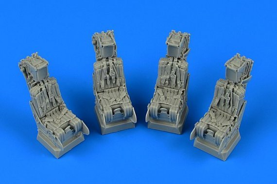 1/48 Grumman EA-6B Prowler ejection seats with safety belts