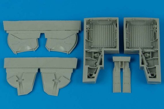 1/48 P-47 Thunderbolt wheel bays (TAM)