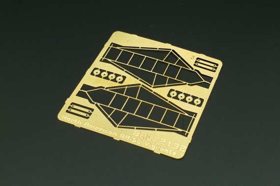 1/72 RA-5C Vigilante ladder