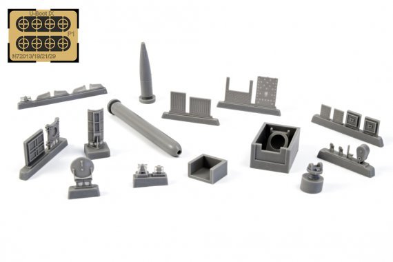 1/72 U-Boot IXC Stern Torpedo w/Loading Winch & Cart