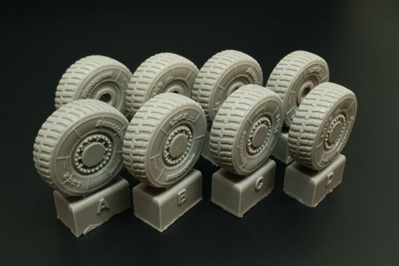 1/48 JGSDF Type 16 wheels set