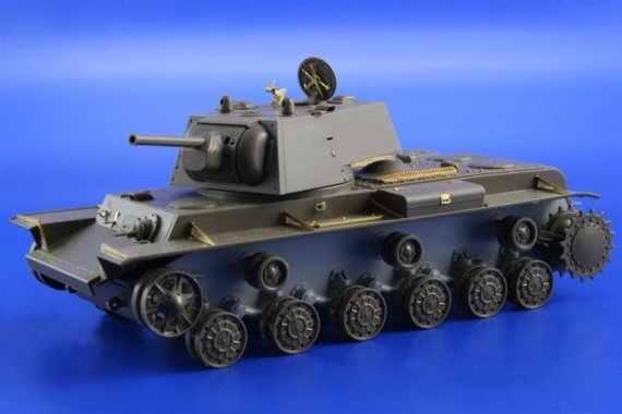 KV-1  1/48  (TAM)