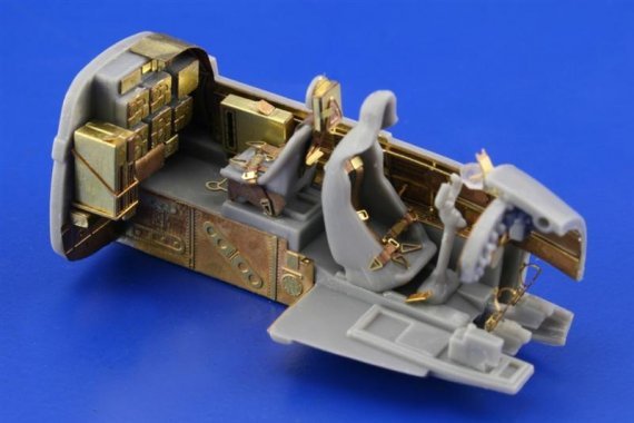 Ju 88A-4 interior  (HAS)