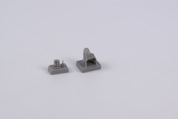 1/72 AH-1Q/S Hughes M65 Telescopic Sight Unit