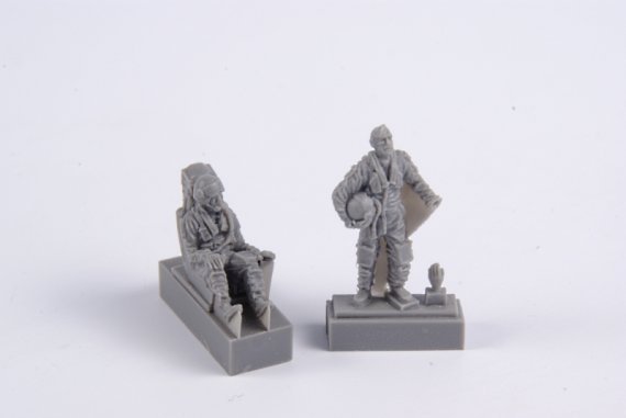 1/72 SK-37/SK-37E Viggen Operator & Pilot