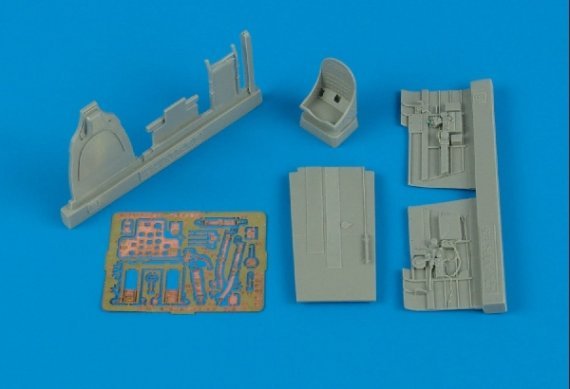 Aires Upgrade set: P-40B cockpit set