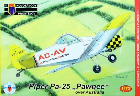 1/72 Piper Pa-25 Pawnee over Australia