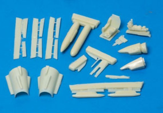1/72 Danish Draken set (recce nose,cockpit,pods)