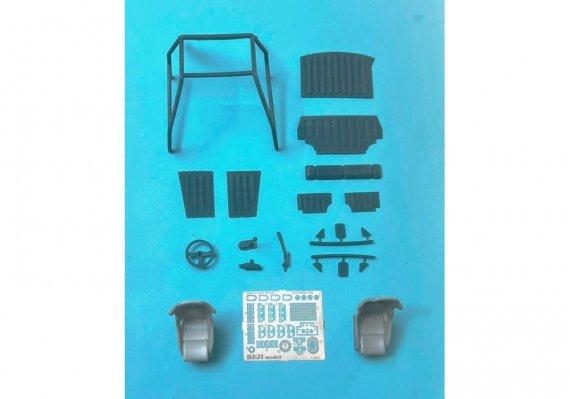 REJI MODEL Transkit 1/24 Peugeot 205 GTI Rally Int�rieur