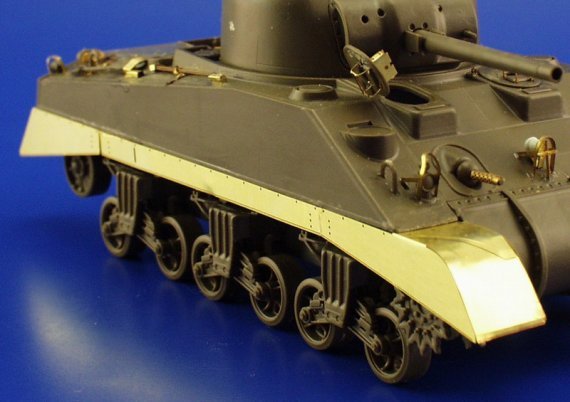 M-4 Sherman fenders  1/48  (TAM)