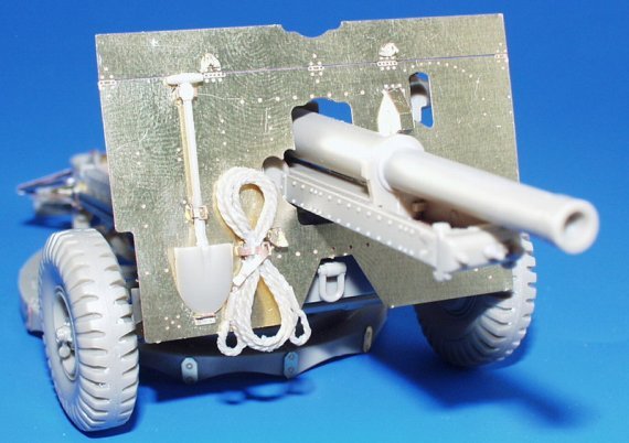 British 25 pouner Field Gun  (TAM)