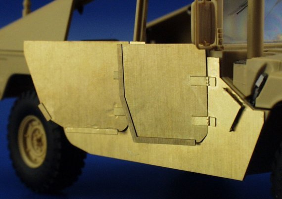 M-1025 additional armour plate Iraq  (TAM)