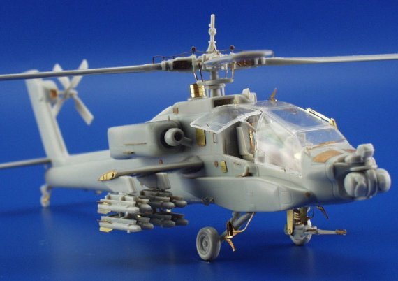 AH-64A Apache  (HAS)