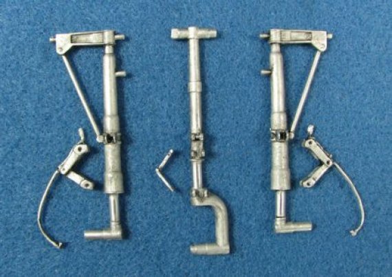Metallfahrwerk P-38L Lightning 1/32 Trumpeter