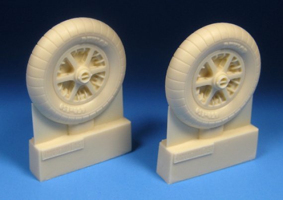 1/24 Messerschmitt Bf-109E/F Mainwheels with Ribbed Tires