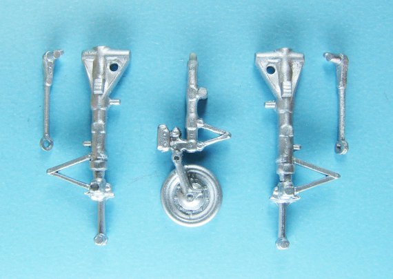 1/72 North-American T-2C Buckeye Landing Gear