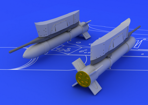 1/72 S-21 Soviet unguided rocket (Eduard)