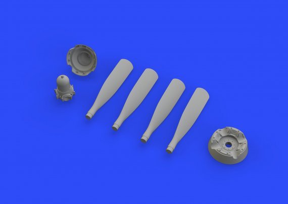 BRASSIN 1/48 P-51D Hamilton Standard uncuffed propeller