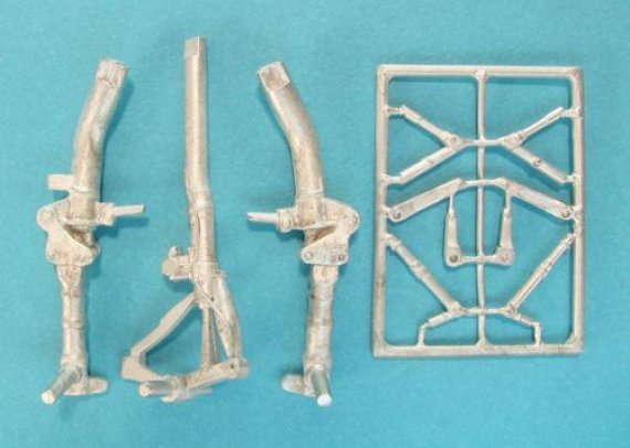 1/48 Mikoyan MiG-25PD/MiG-25PDS Foxbat Landing Gear (Kitty Hawk)
