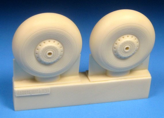1/72 Avro Lancaster Mainwheels Smooth Tire