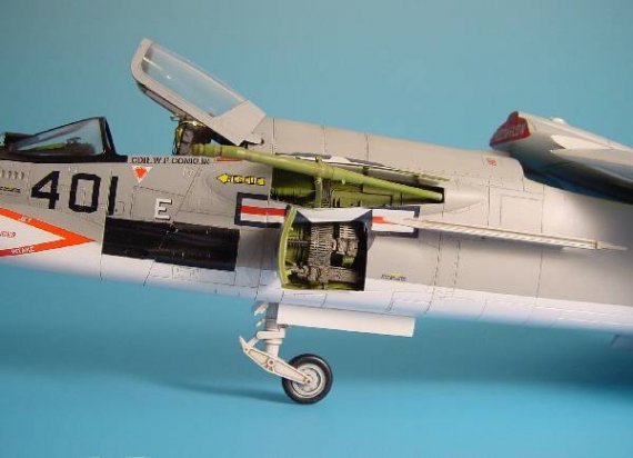 Aires Upgrade set: F-8E CRUSADER gun bay