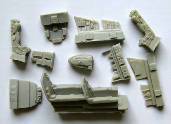 1/72 F-4 E/F Phantom Cockpit Set (REV)