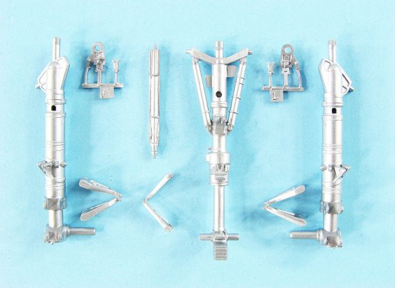 1/48 Su-33 Flanker Landing Gear