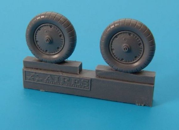 Aires Upgrade set: Bf 109G-6 wheels + paint mask  Type B