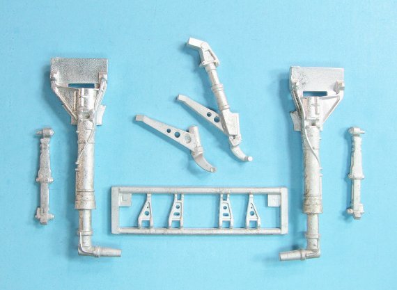 1/24 Grumman F6F-5 Hellcat Landing Gear