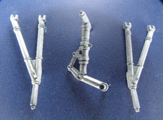 1/35 Mil Mi-24V Hind-E Helicopter Metal Landing Gear for Trumpet