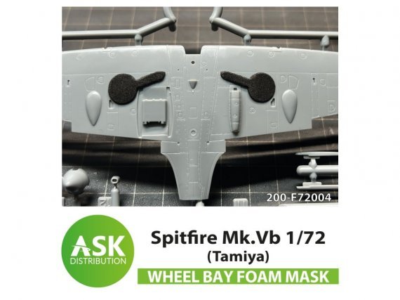 1/72 Supermarine Spitfire Mk.Vb Foam flexible wheel bays mask