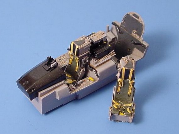 Aires Upgrade set: Panavia TORNADO IDS cockpit set