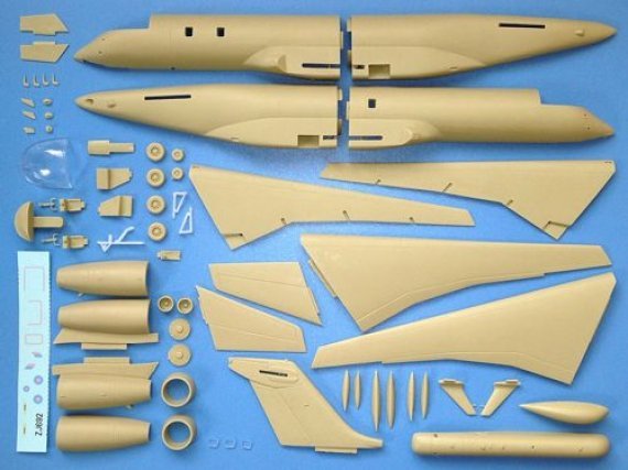 1/72 Raytheon Sintinel R.1.