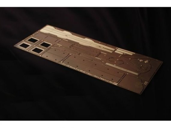 1/200 U.S.S. IOWA VALUE PACK  Full Wooden Deck