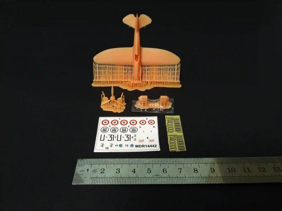 1/144 Reggiane Re.2001 with etched parts and decals