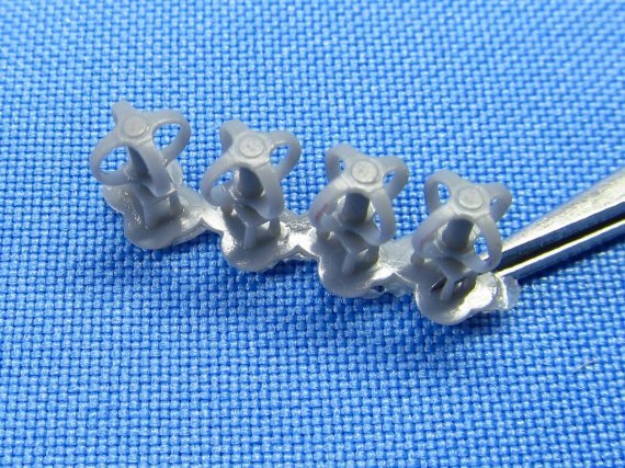 1/48 Egg-Beater Uhf SatCom Antenna