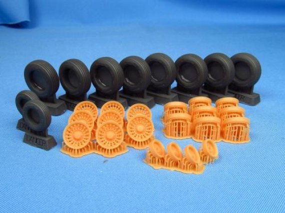 1/48 Rockwell B-1B Lancer Wheels for Revell