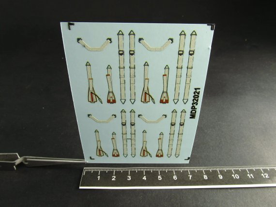 1/32 Luftwaffe seat belts late WWII