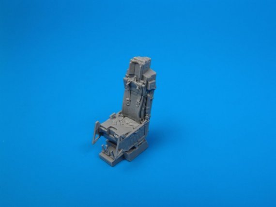 1/48 F-16A/C ejection seat with safety belts