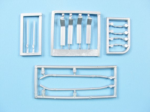 1/35 MQ-8B Fire Scout Landing Skids for Takom