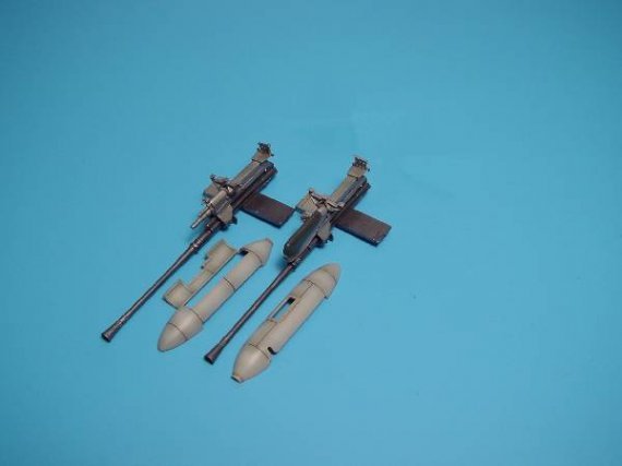 Aires Upgrade set: Ju 87G 2 x 3,7 cm Bordkanone pods