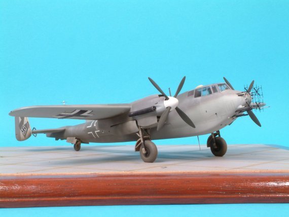 1/72 Dornier Do-217N-2 conversion