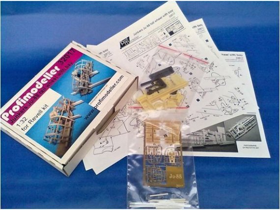 1/32 Ju-88 Spur with internal space (REV)