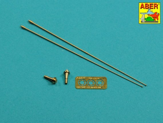 1/35 Set of 2 Vhf Nato antennas with mount bases