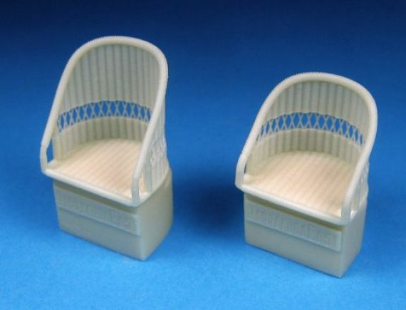 1/32 British WWI Wicker AGS SEATS  No Belts