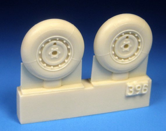 1/72 Focke-Wulf Ta-152H Mainwheels